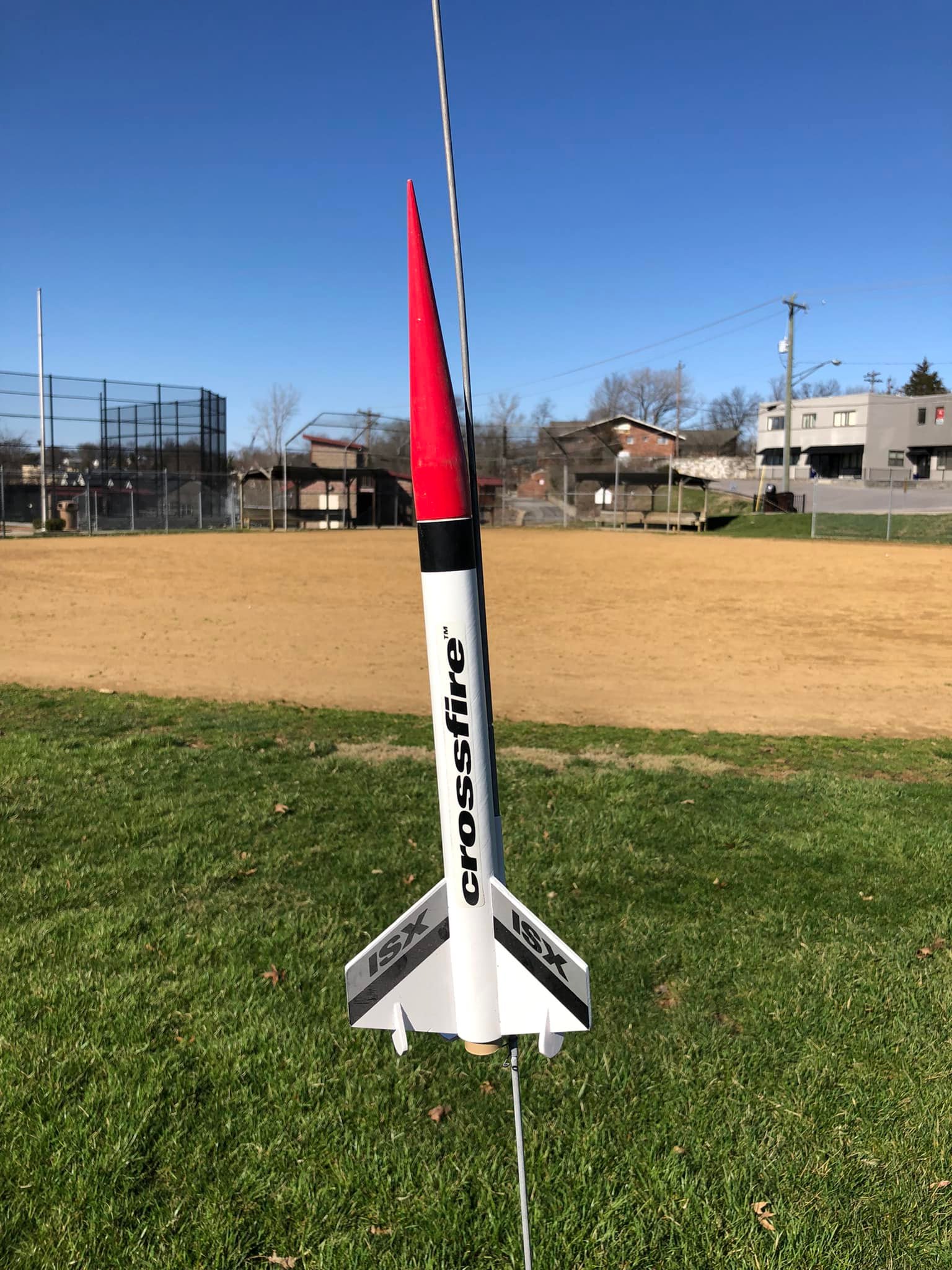 Estes 7220 Crossfire ISX Rocket Kit Skill Level 1 Estes 7220 Crossfire ISX Rocket Kit Skill Level 1