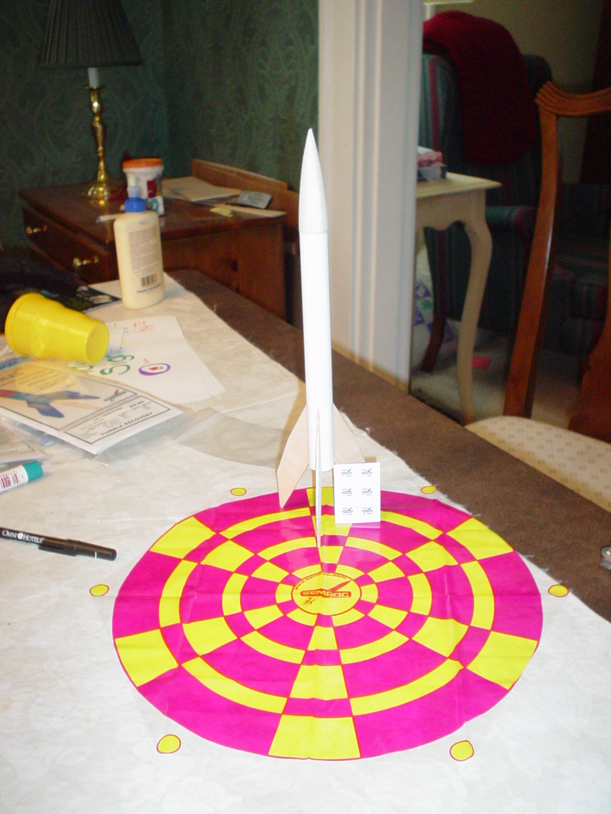 Semroc Flying Model Rocket Kit Sky Hook KV-9 