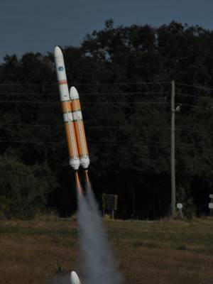 Carl's Delta IV Heavy