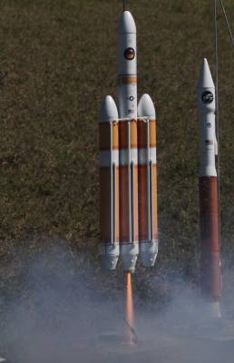 DFR Tech Delta IV Heavy Launch