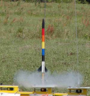 Odd'l Rockets Break-Away on an Estes B6-4, April 2, 2011