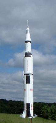 Saturn V-Apogee.JPG